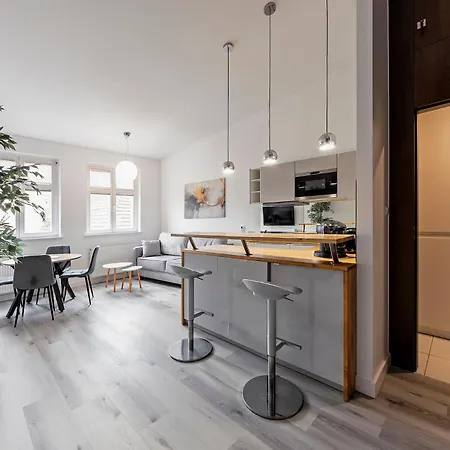 Appartamento Rentplanet - Swiety Marcin *